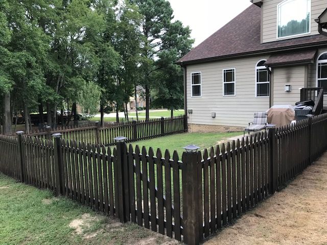 Gothic Picket Fence Slide 11